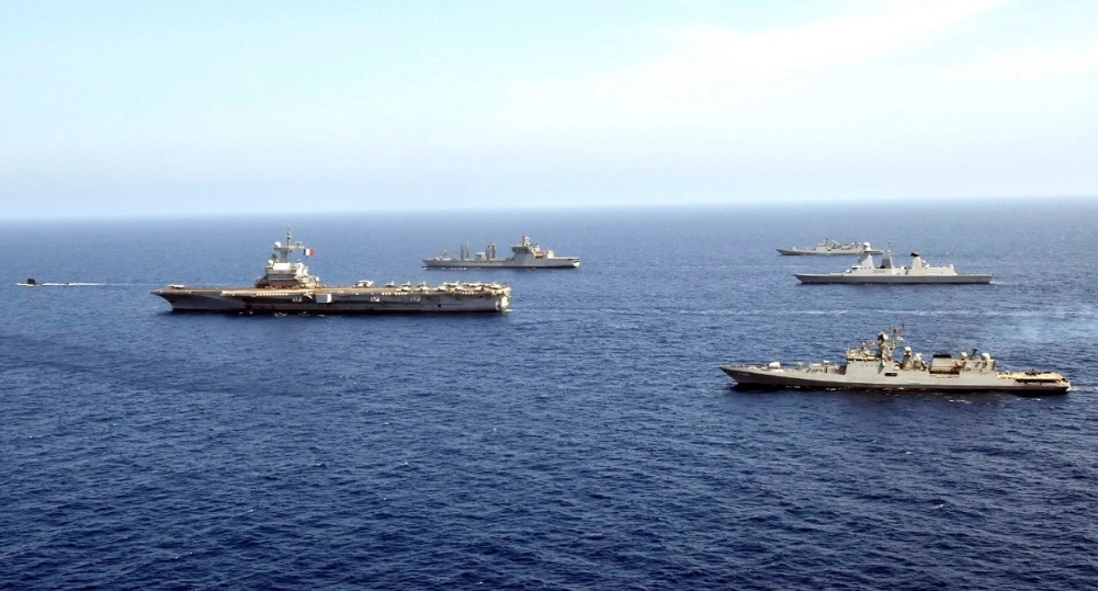 Ấn Độ, Pháp tập trận hải quân chung 